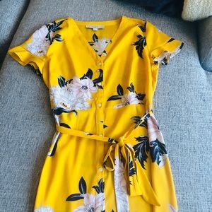 Loft Women’s floral mid-length dress. Size 0P